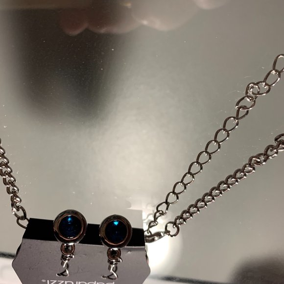 Paparazzi Abstract Admirer Multi Choker Necklace - Picture 8 of 9